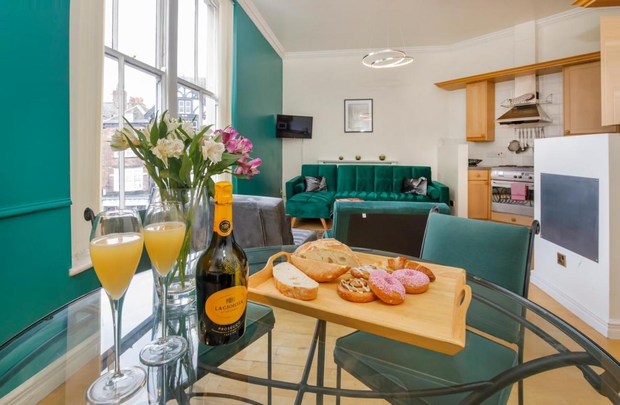 Shambles Suites In The Centre Of York, Sleeps 16 Exteriér fotografie